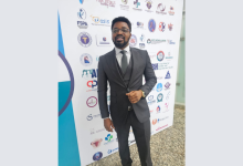 Oluwatosin Tolulope Ajidahun esclarece os mitos e verdades sobre SOP e sua influência no ciclo menstrual.
