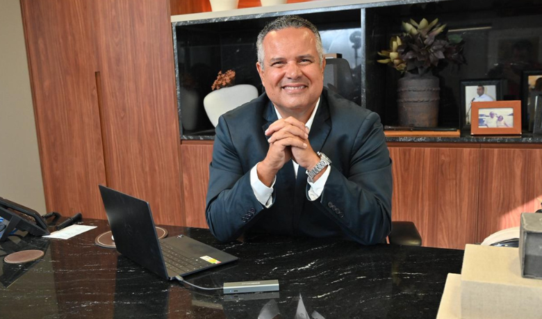 Entenda com Elmar Juan Passos Varjão Bomfim a relevância do planejamento construtivo para reduzir riscos e aumentar a eficiência em obras públicas complexas.