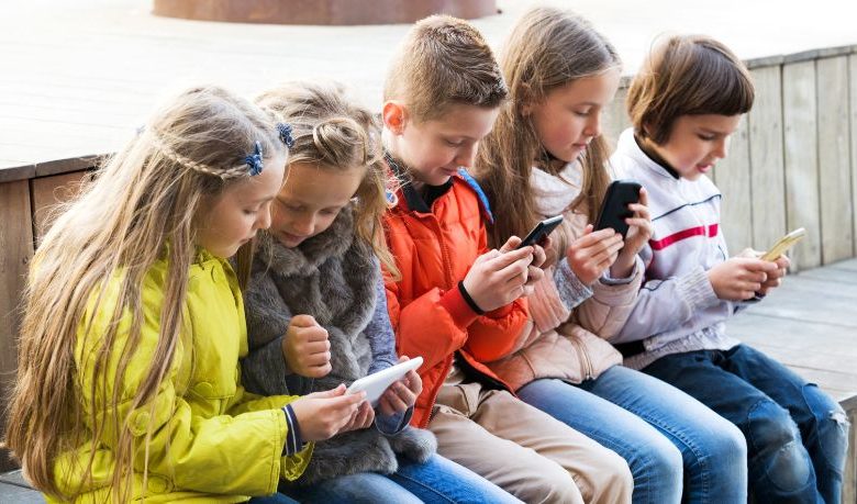 Crianças, Inteligência Artificial e Fake News: os riscos silenciosos da geração hiperconectada