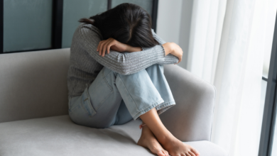 Caderneta da gestante ganha versão digital e passa a orientar sobre saúde mental e violência obstétrica